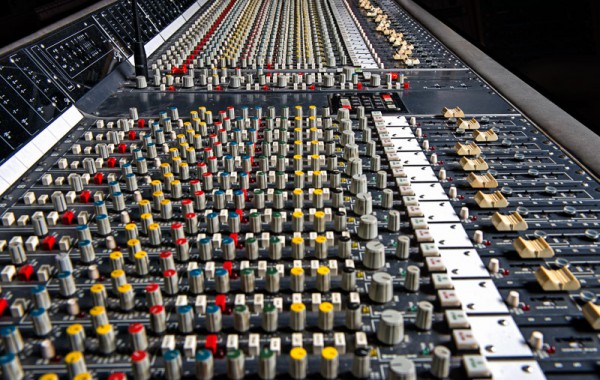 Berno Studio - Mixerbord